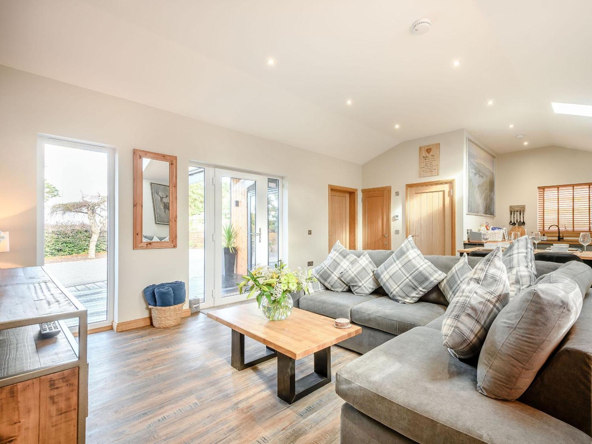Appletree Lodge Minishant 외부 사진